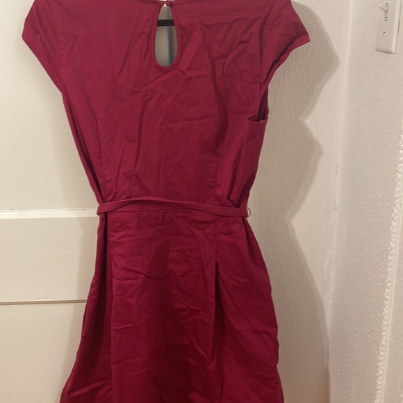 Rickis Size 12 Dark Pink Dress with a belt - Picture 6 of 6